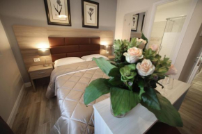 Гостиница Alderotti Home  Флоренция